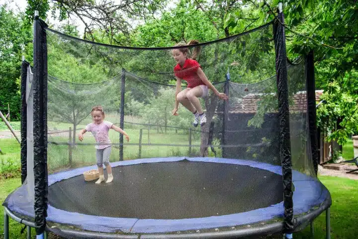 Trampolin Test 2026 → De 7 Bedste Trampoliner